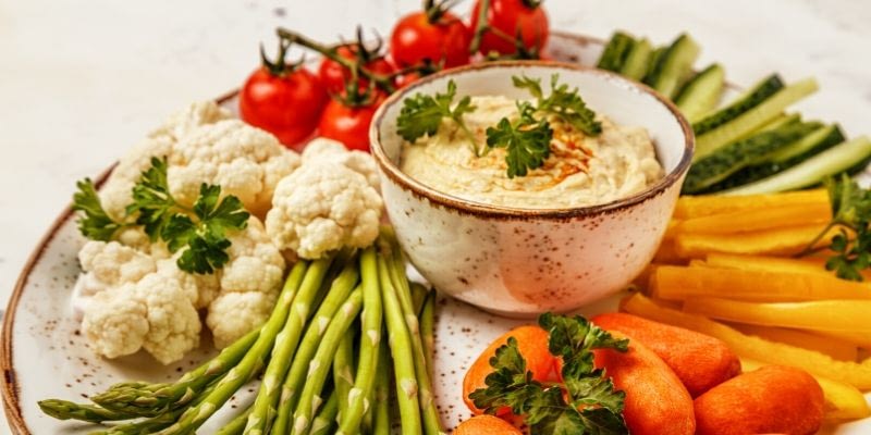 Enjoy this Low Carb Cauliflower Hummus Keto Recipe.
